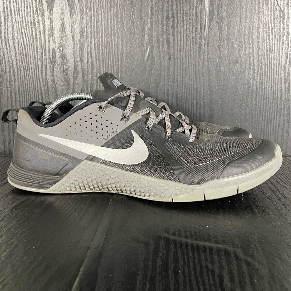 Nike FLYWIRE Men’s size 13